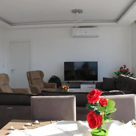 Pamfilya Royal Kyrenia B Blok * Kyrenia (Northern Cyprus)