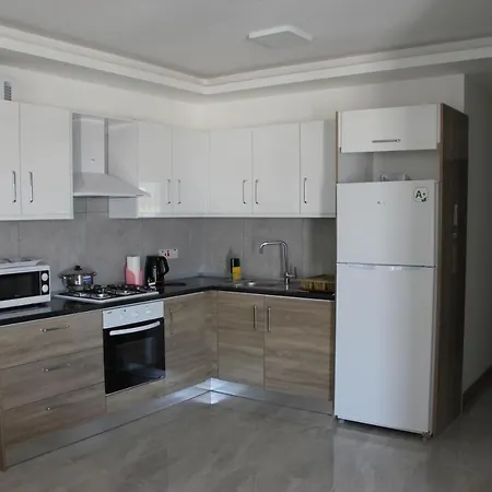アパート Okman Homes *