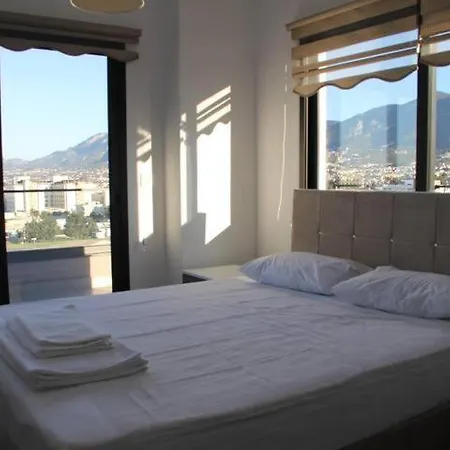 Pamfilya Royal Kyrenia B Blok Apartment Kyrenia (Northern Cyprus)