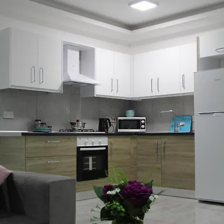 Pamfilya Royal Kyrenia B Blok Apartman Kerínia